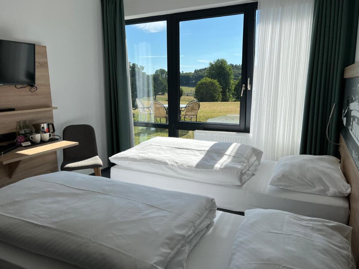 Hotel Am Tiergarten Nürburg Dış mekan fotoğraf